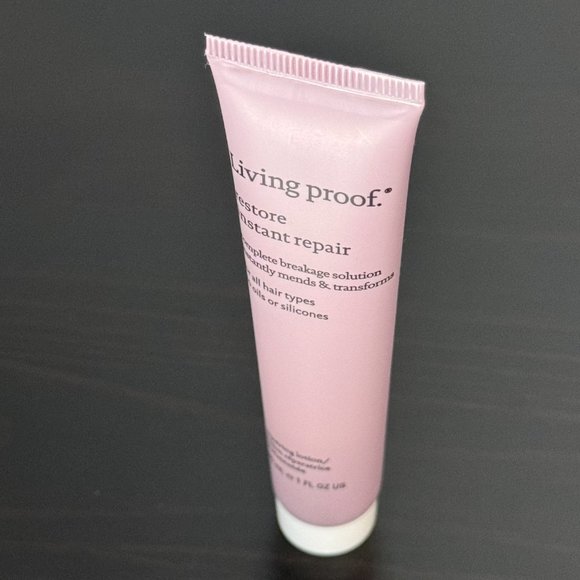 Living Proof Restore Instant Repair repairing lotion - Picture 11 of 11